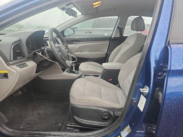 2018 HYUNDAI ELANTRA — DENT