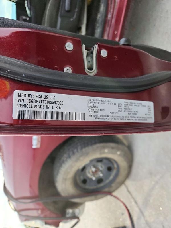 2021 RAM 1500 SLT — VINS