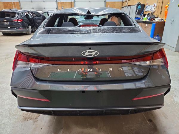 2026 HYUNDAI ELANTRA — DIRR