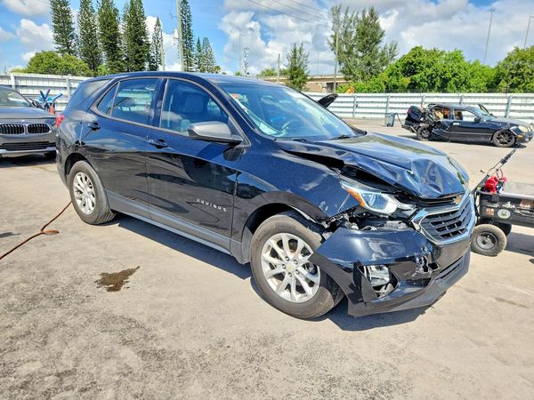 2018 CHEVROLET EQUINOX LS — Passenger 3/4