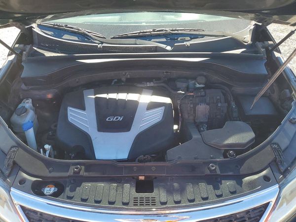 2014 KIA SORENTO EX — Engine bay