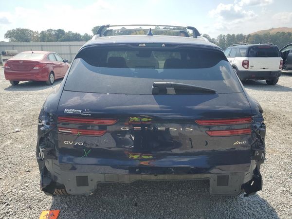 2025 GENESIS GV70