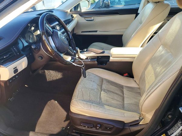 2016 LEXUS ES 350 — DENT