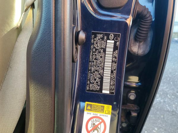 2016 LEXUS ES 350 — VINS