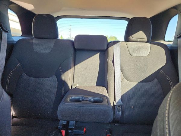 2016 JEEP CHEROKEE Latitude/Longitude/North — SUVN