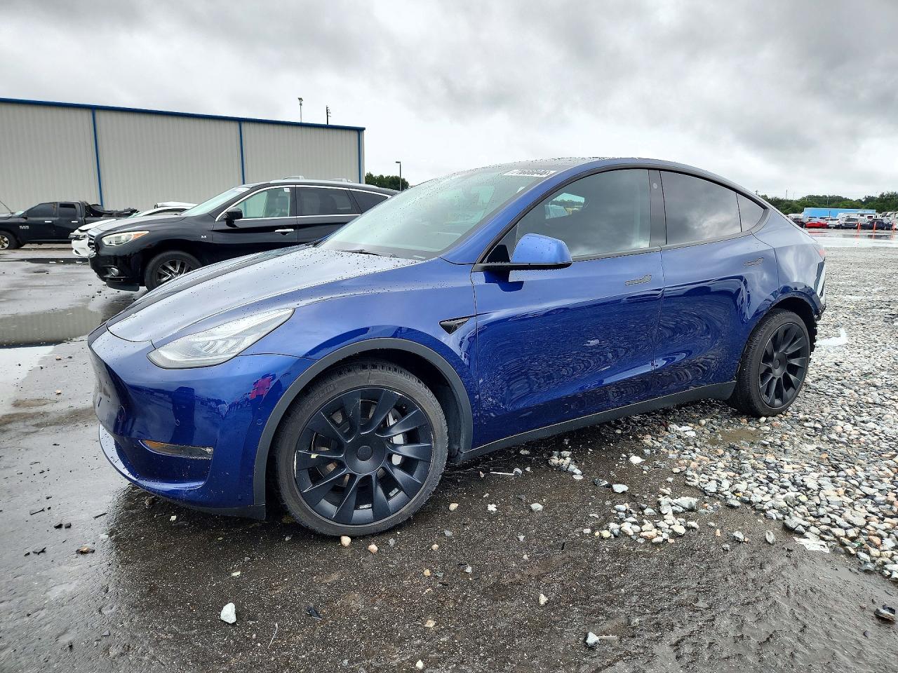 2021 TESLA MODEL Y — Front 3/4