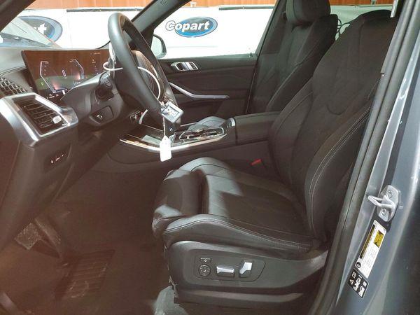 2026 BMW X5 xDrive40 — DENT