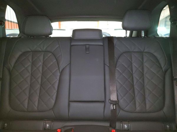 2026 BMW X5 xDrive40 — SUVN
