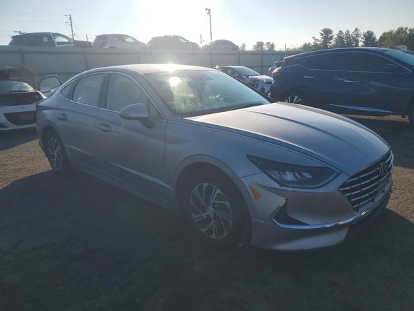 2020 HYUNDAI SONATA Blue — Passenger 3/4