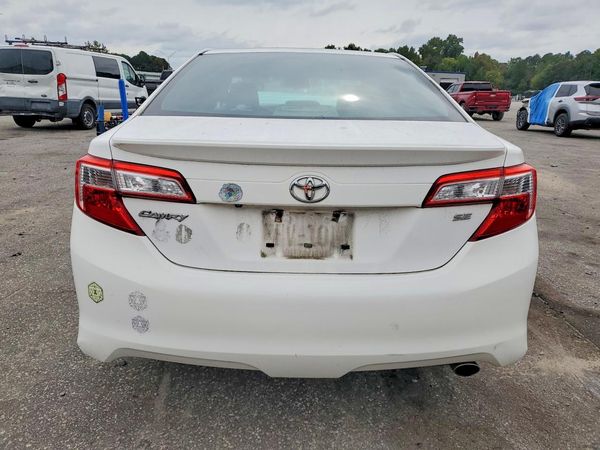 2014 TOYOTA CAMRY — DIRR