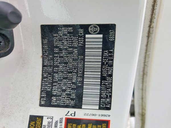 2014 TOYOTA CAMRY — VINS