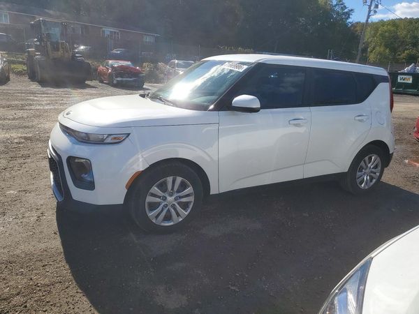 2020 KIA SOUL — DSFA — Front 3/4