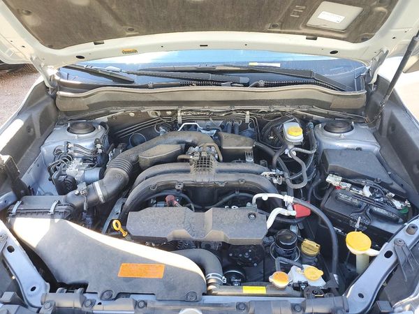 2018 SUBARU FORESTER Limited+ES+Navi(HK)+AP — Engine bay