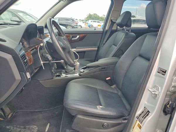 2012 MERCEDES-BENZ GLK GLK350 — DENT