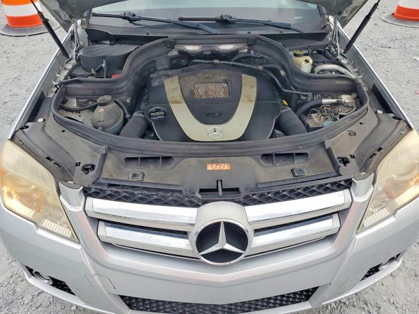 2012 MERCEDES-BENZ GLK GLK350 — Engine bay