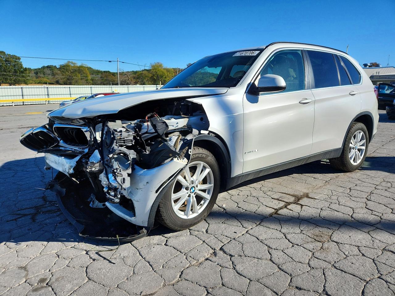 2015 BMW X5 xDrive35i — Front 3/4