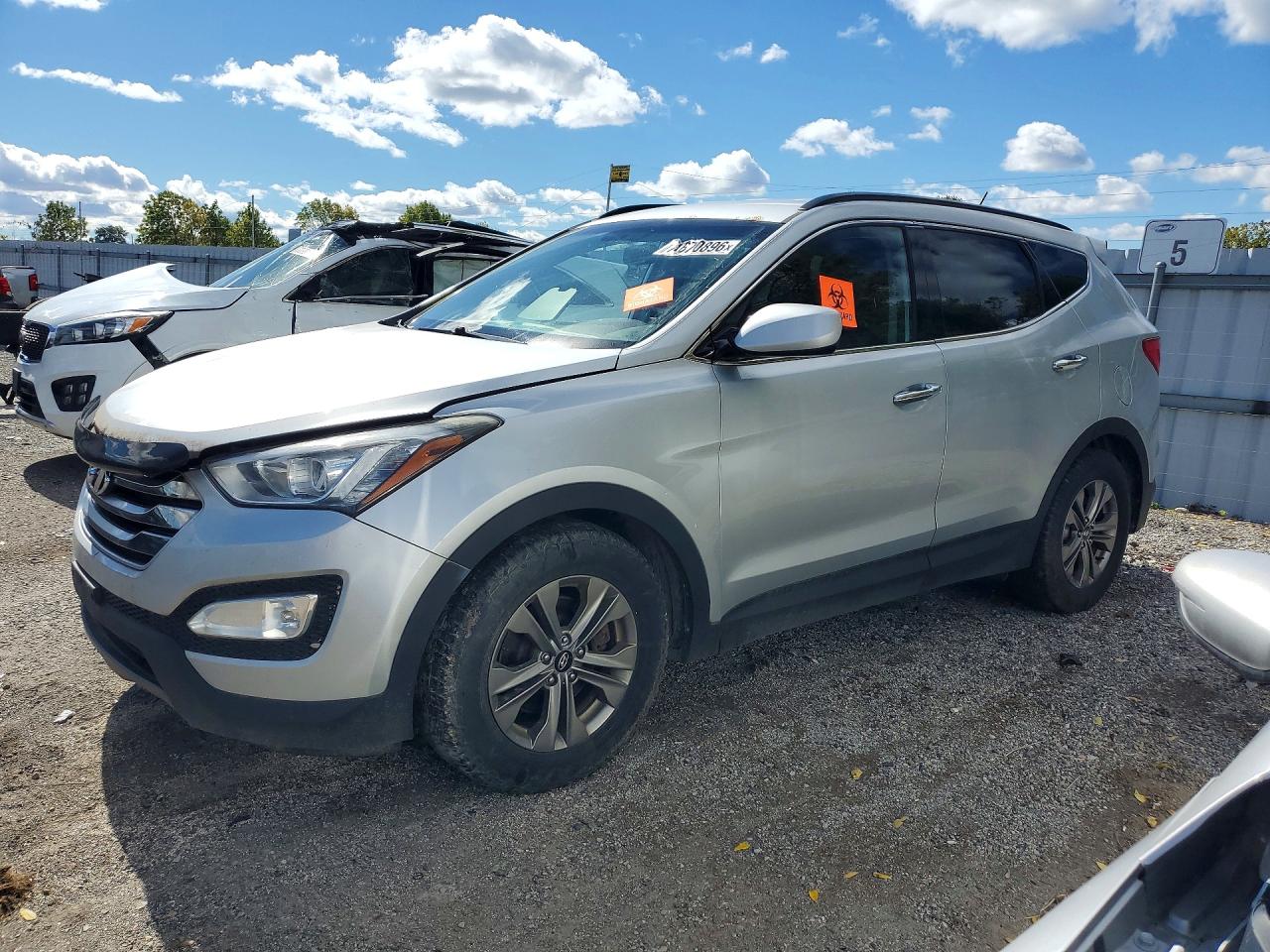 2016 HYUNDAI SANTA FE — Front 3/4