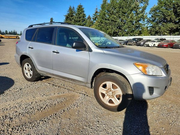 2012 TOYOTA RAV4 Standard — Passenger 3/4