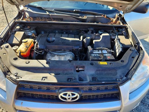 2012 TOYOTA RAV4 Standard — Engine bay