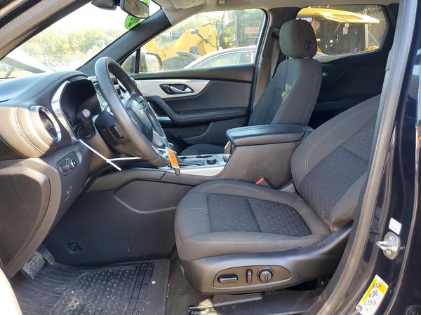 2021 CHEVROLET BLAZER 1LT — DENT