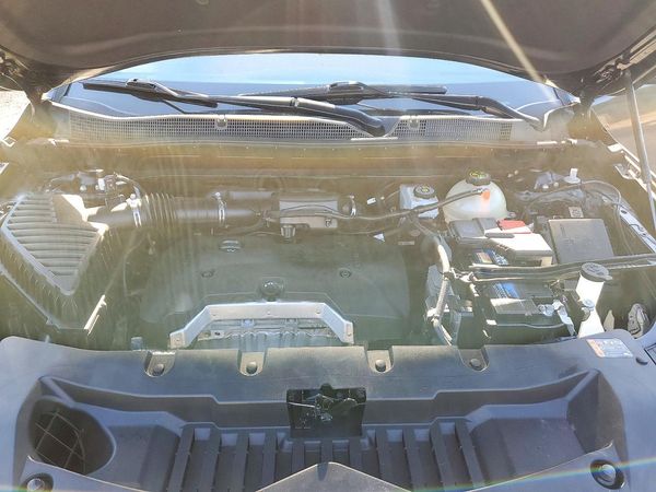 2021 CHEVROLET BLAZER 1LT — Engine bay