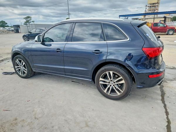 2014 AUDI Q5 Premium Plus — DSRA