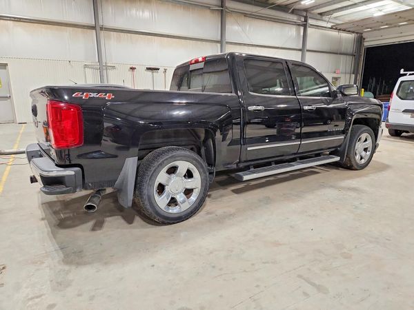 2017 CHEVROLET SILVERADO LTZ — PSRA