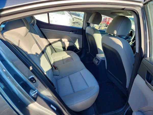 2017 HYUNDAI ELANTRA SE Base — PSRS