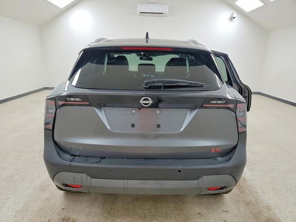 2026 NISSAN KICKS SR — DIRR