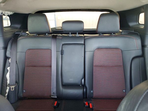 2026 NISSAN KICKS SR — SUVN