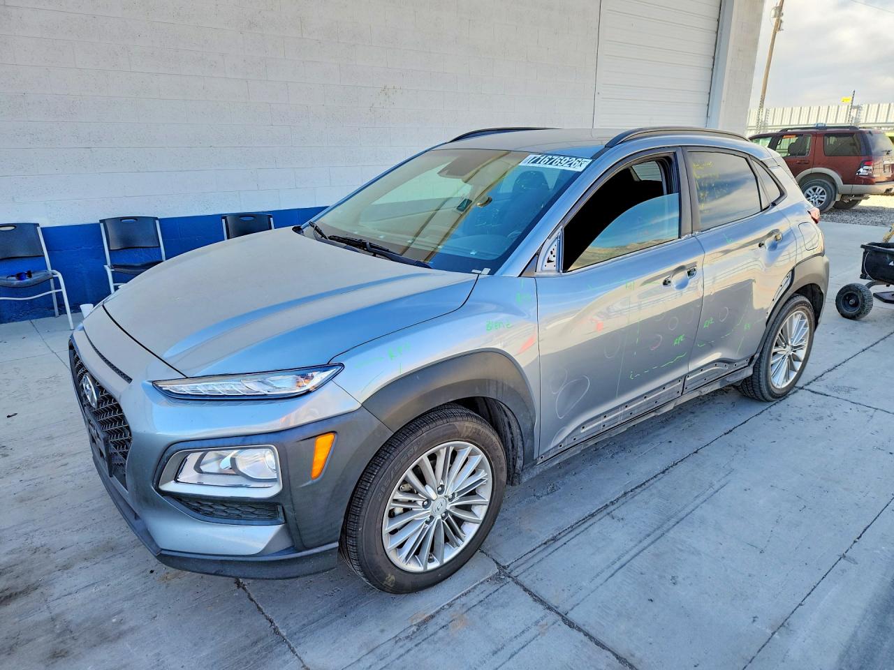 2021 HYUNDAI KONA SEL — Front 3/4