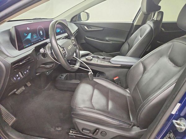 2024 KIA EV6 Light, Wind — DENT