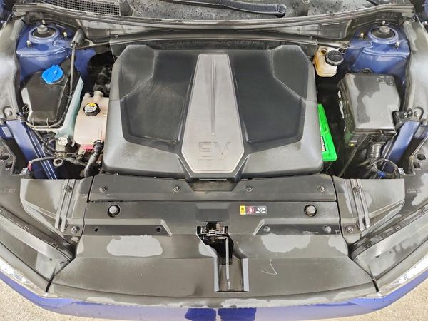 2024 KIA EV6 Light, Wind — Engine bay