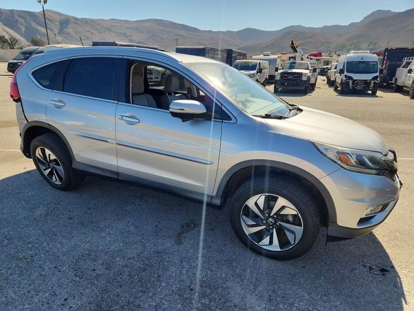 2015 HONDA CRV Touring — Passenger 3/4