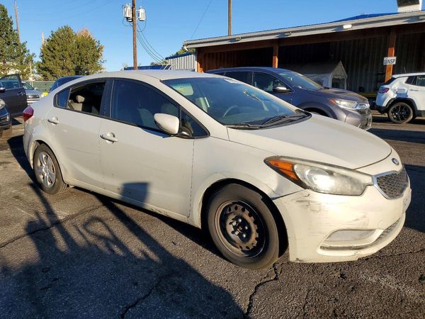 2015 KIA FORTE GL(Middle-low grade) — Passenger 3/4
