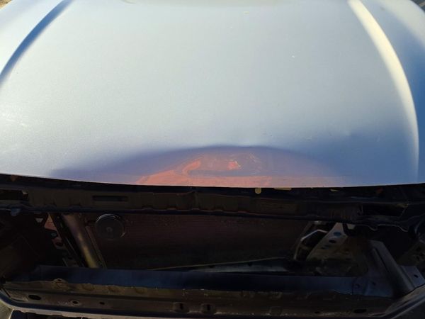 2018 SUBARU CROSSTREK Base — Engine bay