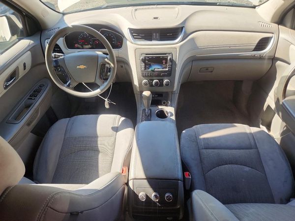 2013 CHEVROLET TRAVERSE LS — CKPT
