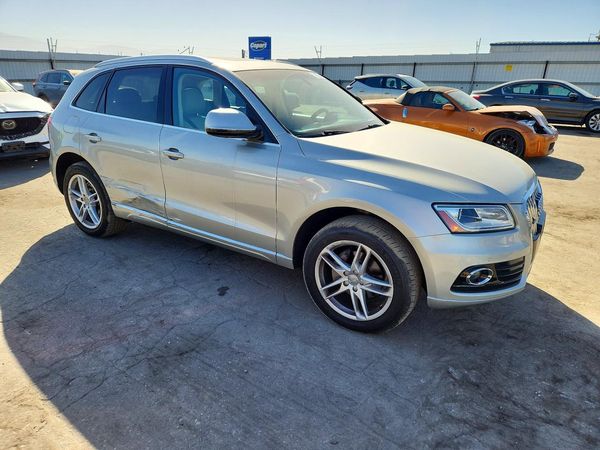 2016 AUDI Q5 quattro Premium Plus — Passenger 3/4
