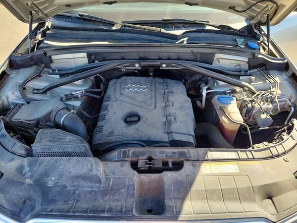 2016 AUDI Q5 quattro Premium Plus — Engine bay
