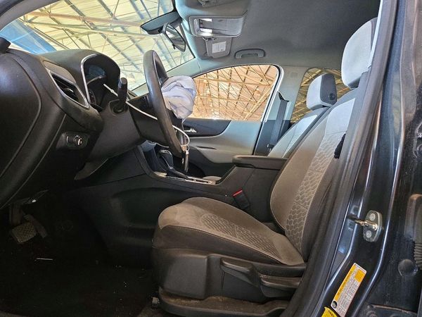 2019 CHEVROLET EQUINOX LS — DENT