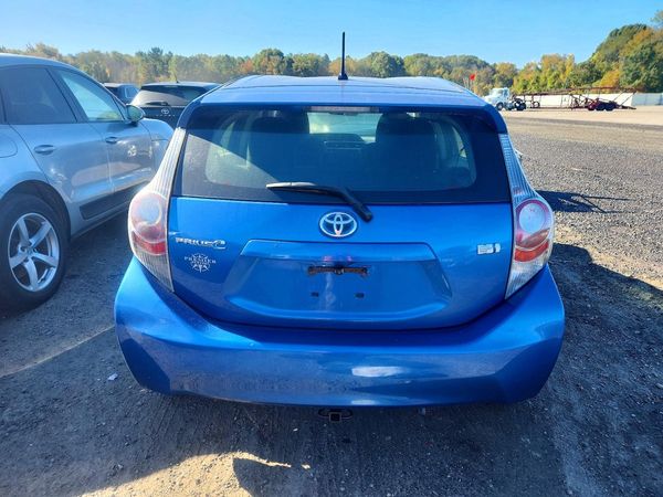 2014 TOYOTA PRIUS — DIRR