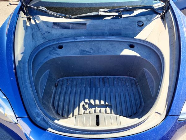 2022 TESLA MODEL 3 — Engine bay