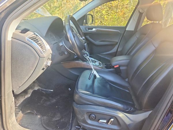 2015 AUDI Q5 — DENT