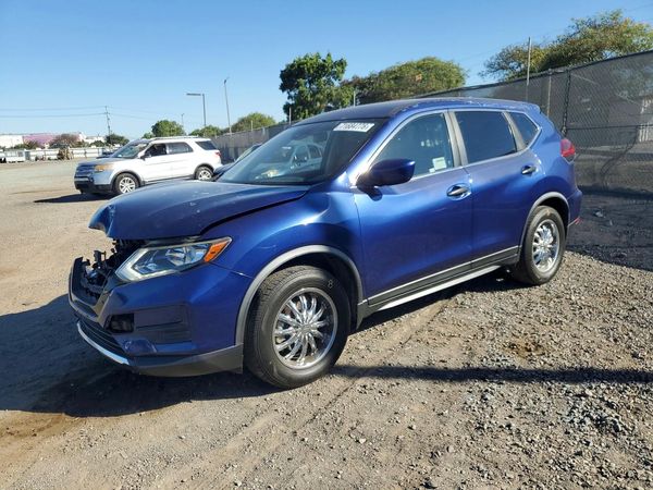 2019 NISSAN ROGUE — Front 3/4