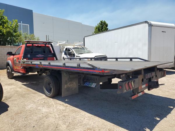 2019 RAM 5500 REG CAB CHASSIS