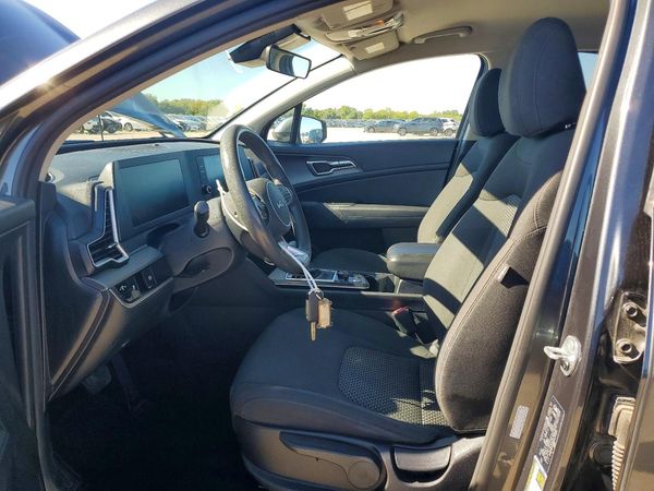 2023 KIA SPORTAGE LX — DENT