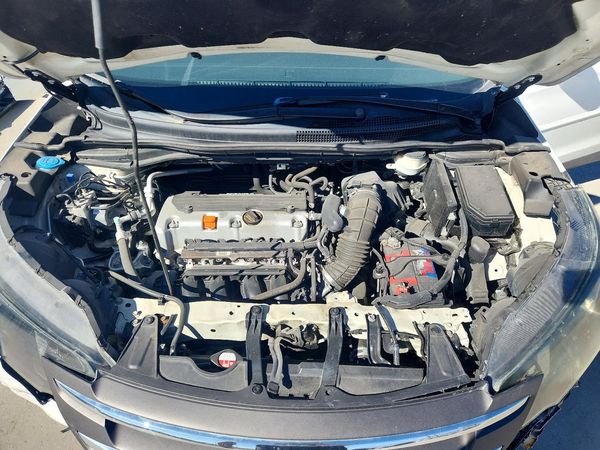 2013 HONDA CRV LX — Engine bay