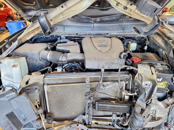 2017 TOYOTA TACOMA — Engine bay