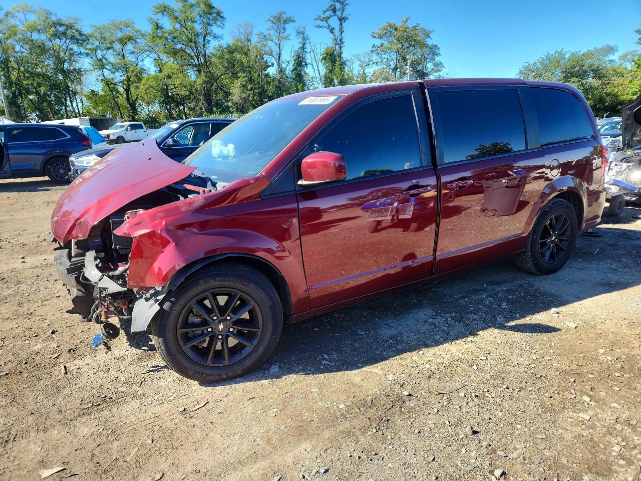 2019 DODGE CARAVAN GT — Front 3/4
