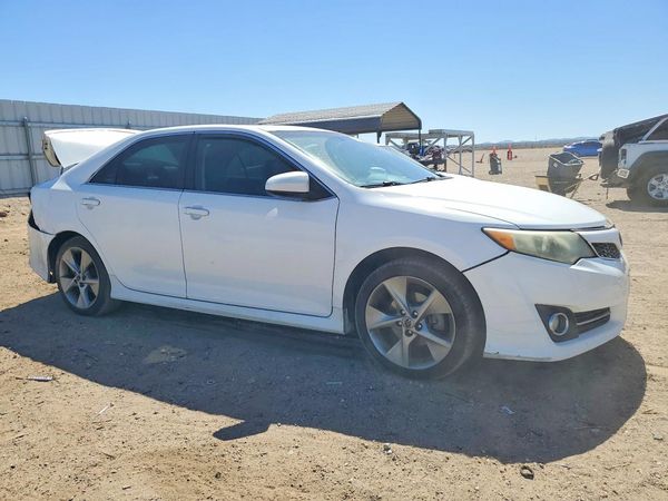 2012 TOYOTA CAMRY — Passenger 3/4